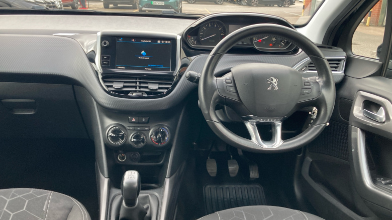 Peugeot 2008 1.2 PureTech Active 5dr Petrol Estate